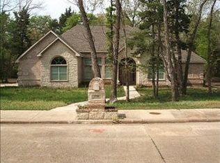 2729 Blackstone Dr, Dallas, TX 75237