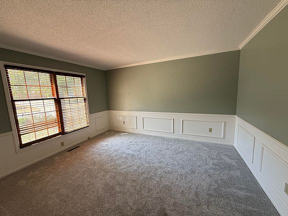 5th image of 1921 E Nottingham Street
