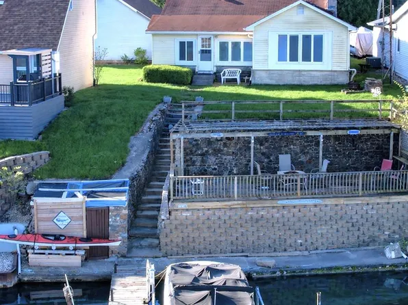 4863 E Elmer Girtz Dr, Monticello, IN 47960