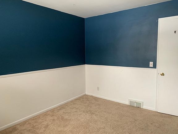5th image of 22011 Oconnor St