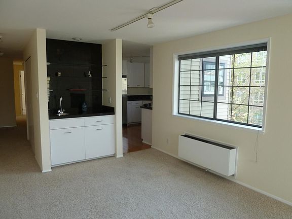 4th image of 1800 Boylston Ave APT 301