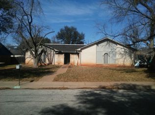289 Twin Oaks Dr, San Angelo, TX 76901