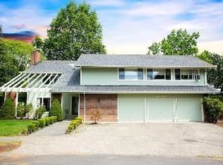 15010 NW Oak Hills Dr, Beaverton, OR