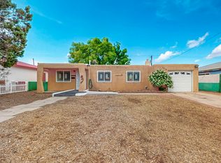 1713 Mary Ellen St NE, Albuquerque, NM 87112
