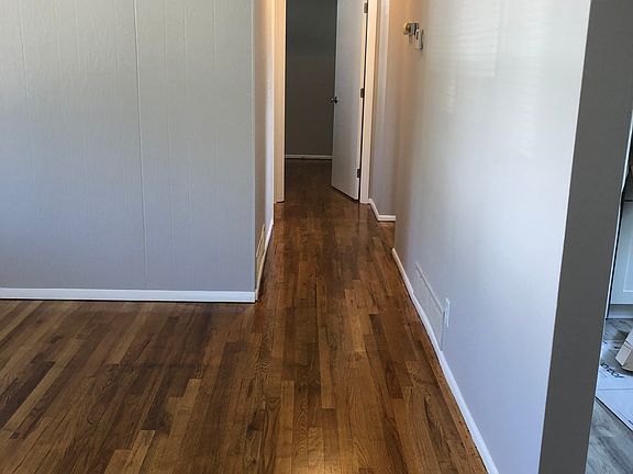 3rd image of 2525 Cornwall Dr