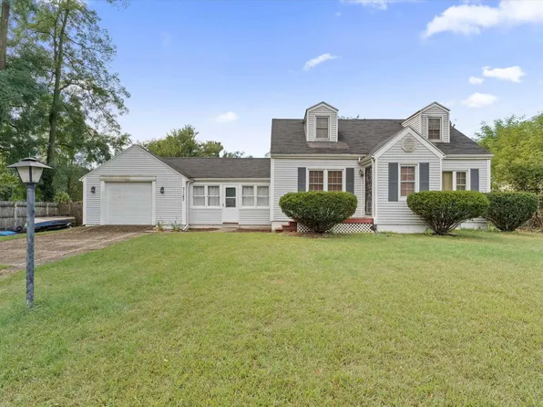 51147 Helmen Ave, South Bend, IN 46637