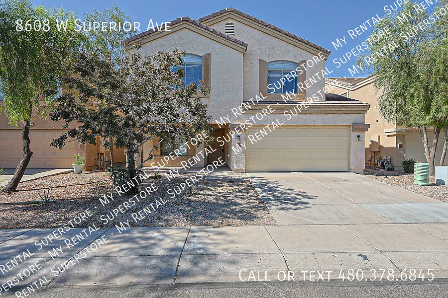 5 bed, 2228 sqft, $2,200 — Photo 2