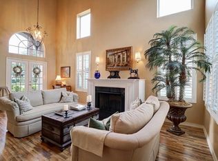 9601 Greenpointe Dr, Tampa, FL 33626