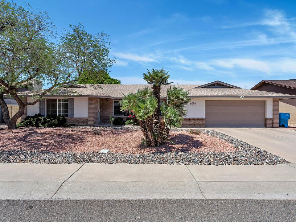 1st image of 520 E Angela Dr