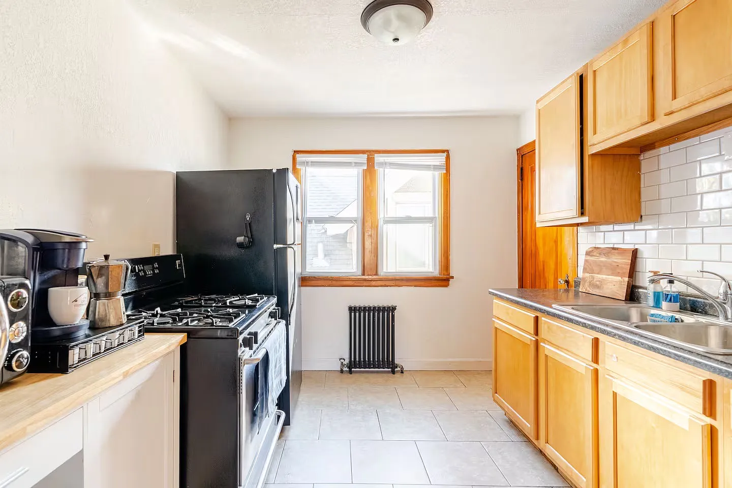 2104 Lowry Ave N — Photo 4