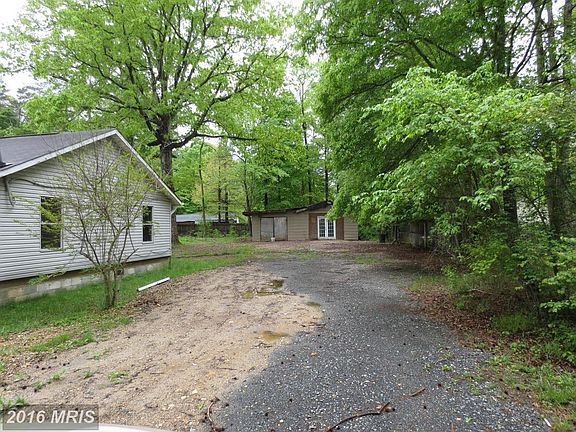 2nd image of 3685 Neighbors Pl