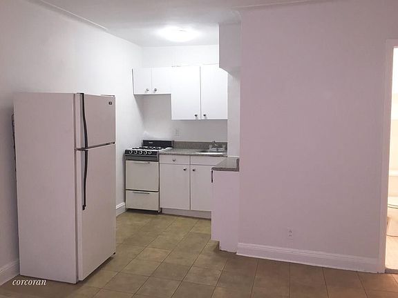 3rd image of 1072 2nd Ave APT 3R