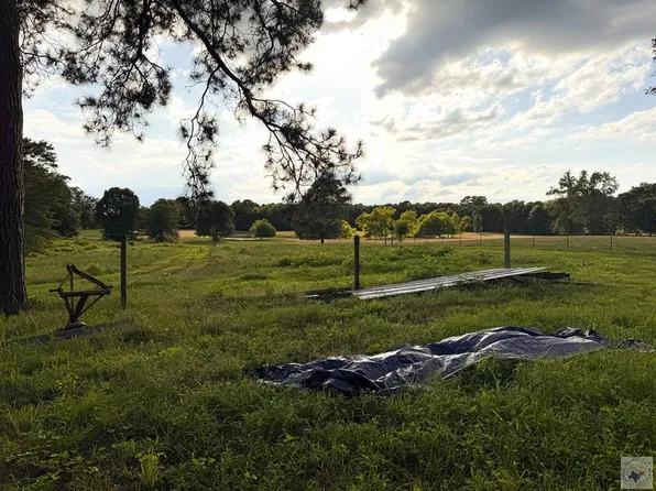 424 County Road 1376, Texarkana, TX 75501