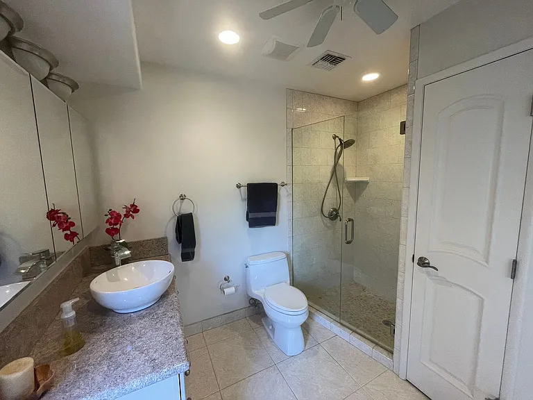 28 Lotus Pl — Photo 31