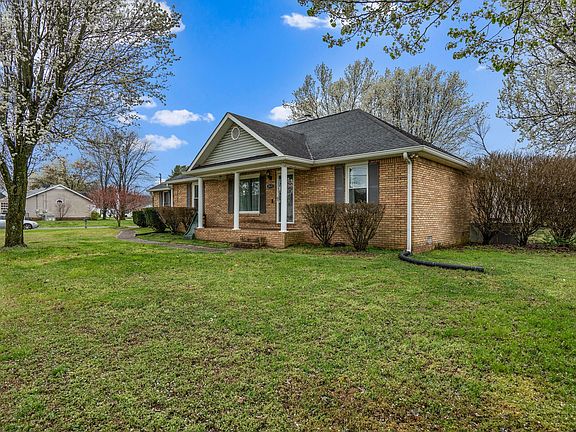 4th image of 2622 Riverstone Dr