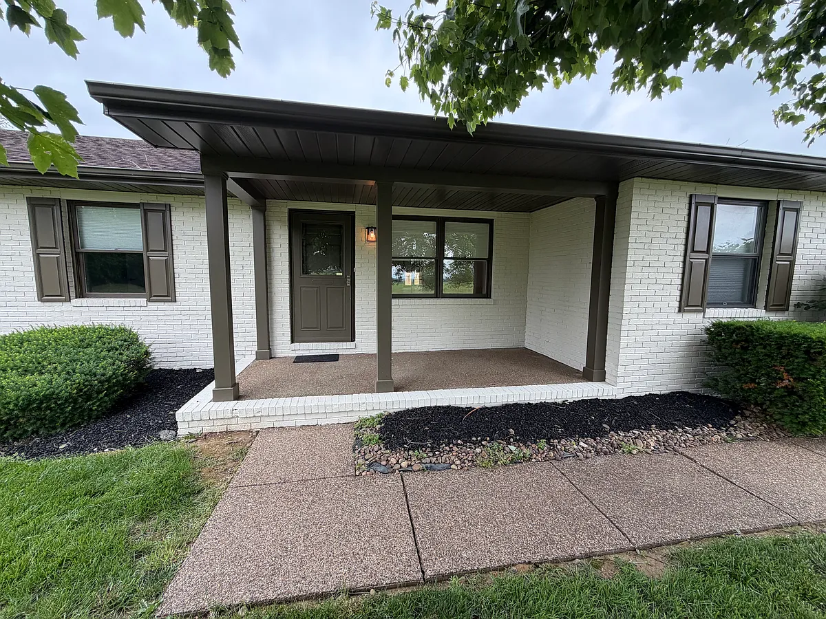 Building Photo - 2688 Libbert Rd