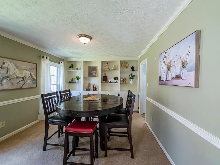 205 Fischer Dr — Photo 11