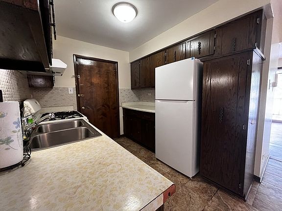 2nd image of 416 Cornell Ave APT 3D