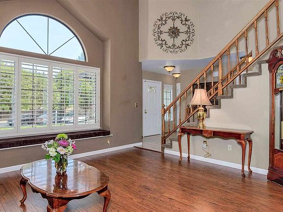 4th image of 804 Condor Ct