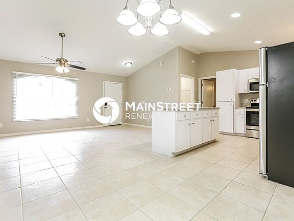 5th image of 2480 Sheila Ln