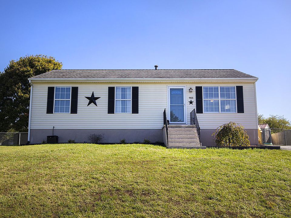 1st image of 903 Samantha Cir
