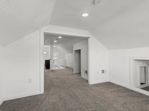 1410 Japonica Dr, Denver City, TX 79323