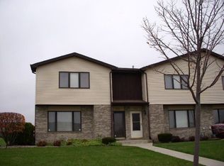 767 Sojourn Rd, New Lenox, IL 60451