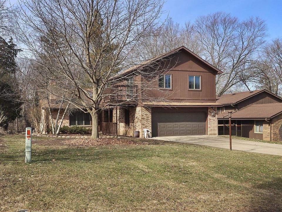 1st image of 8725 N 66th STREET