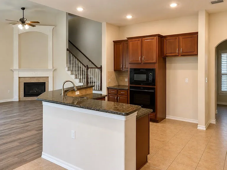 3511 Cedar Hill Ct — Photo 11