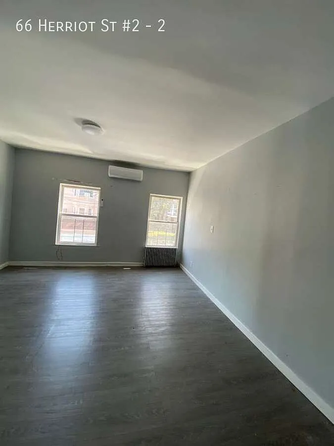 3 bed, $3,250 — Photo 2