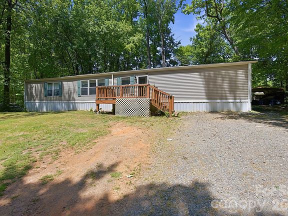 2nd image of 172 Wildwood Acres Cir