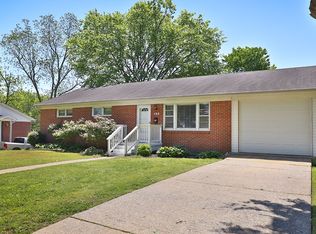 123 Crestview St, Martin, TN 38237