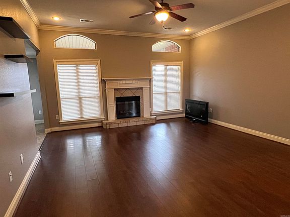 2nd image of 425 Natalie Cir