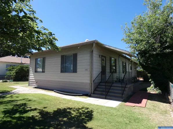 202 Romero Ave, Hurley, NM 88043