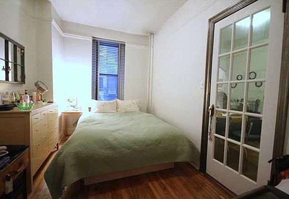 2nd image of 232 E 6th St APT 1A