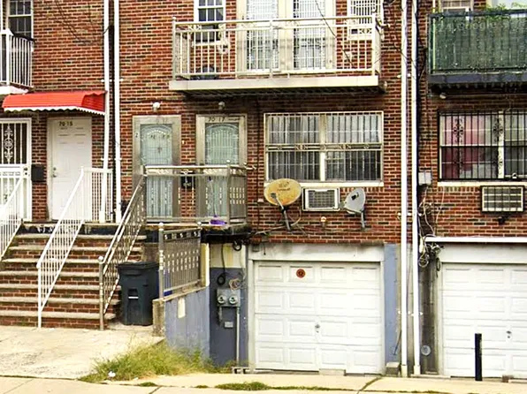 70-17 45th Avenue 2FAMILY image 2 of 5