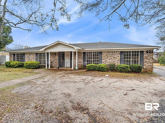 2nd image of 421 Pennington Cir