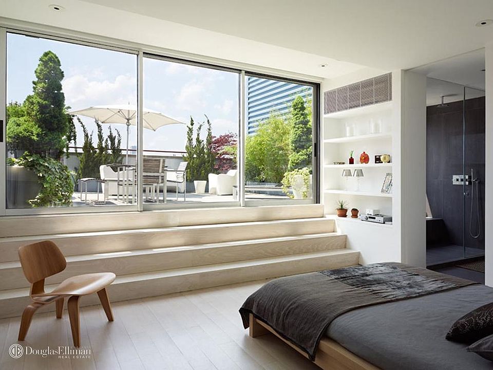 1st image of 71 Ludlow St APT 6A