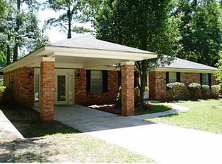 7211 W Sugar Tree Ct, Savannah, GA 31410