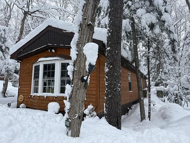 1st image of 724 Whitetail Ln