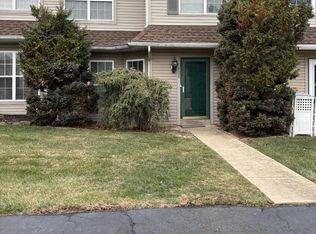 1206 Arbor Ct, Quakertown, PA 18951