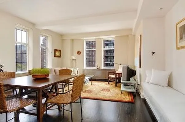 Sold by Corcoran | media 8