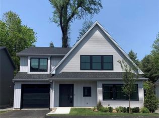 40 Fullin Rd, Norwalk, CT 06851