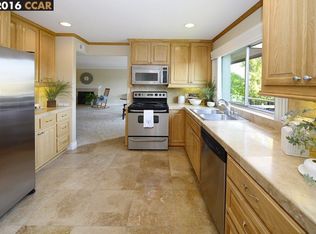 1805 Ptarmigan Dr APT 1A, Walnut Creek, CA 94595