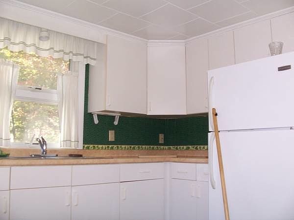 1st image of 99 E Grand Ave #B