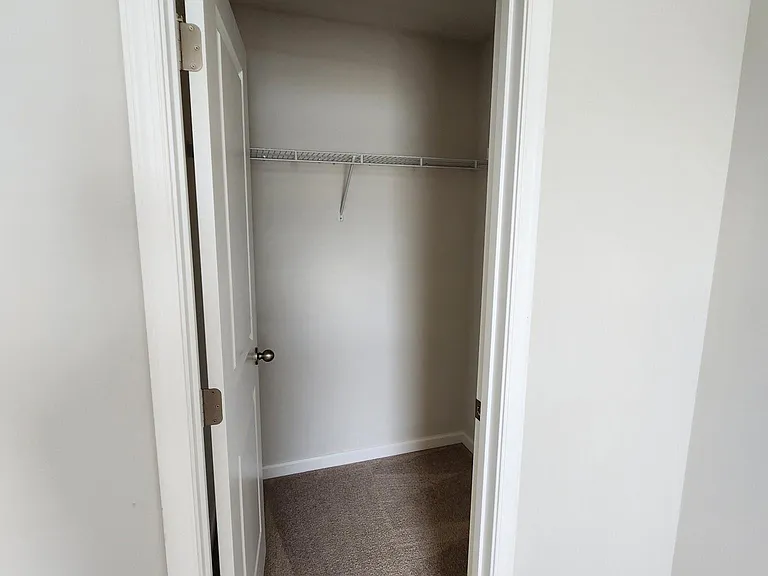 9760 Oak Grove Dr — Photo 21