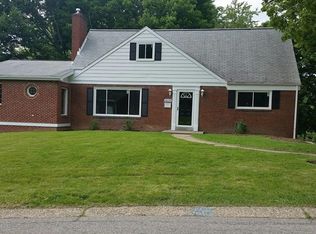 4639 Meadowgreen Dr, Pittsburgh, PA 15236