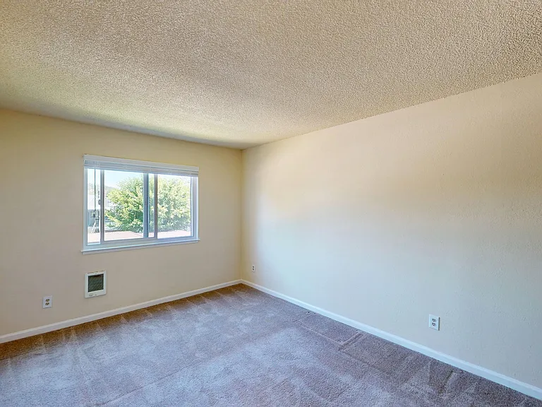 541 Alameda Del Prado #207 — Photo 5