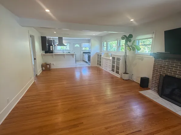 2335 Chapala St, Santa Barbara, CA 93105