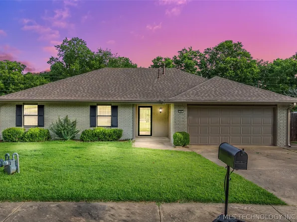 609 W 31st St, Sand Springs, OK 74063